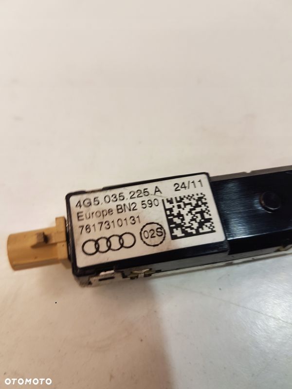WZMACNIACZ ANTENOWY AUDI A6 C7 A7 4G5035225A - 4