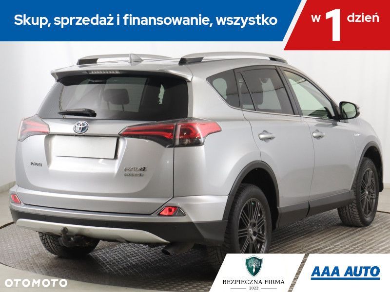 Toyota RAV4 - 7