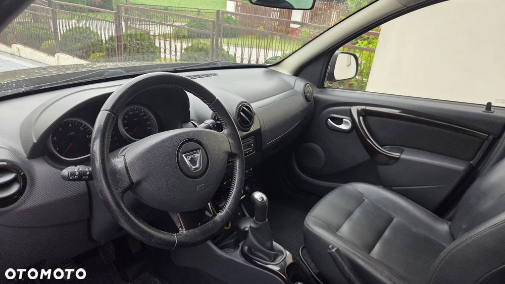 Dacia Duster 1.6 16V 4x2 Prestige - 16