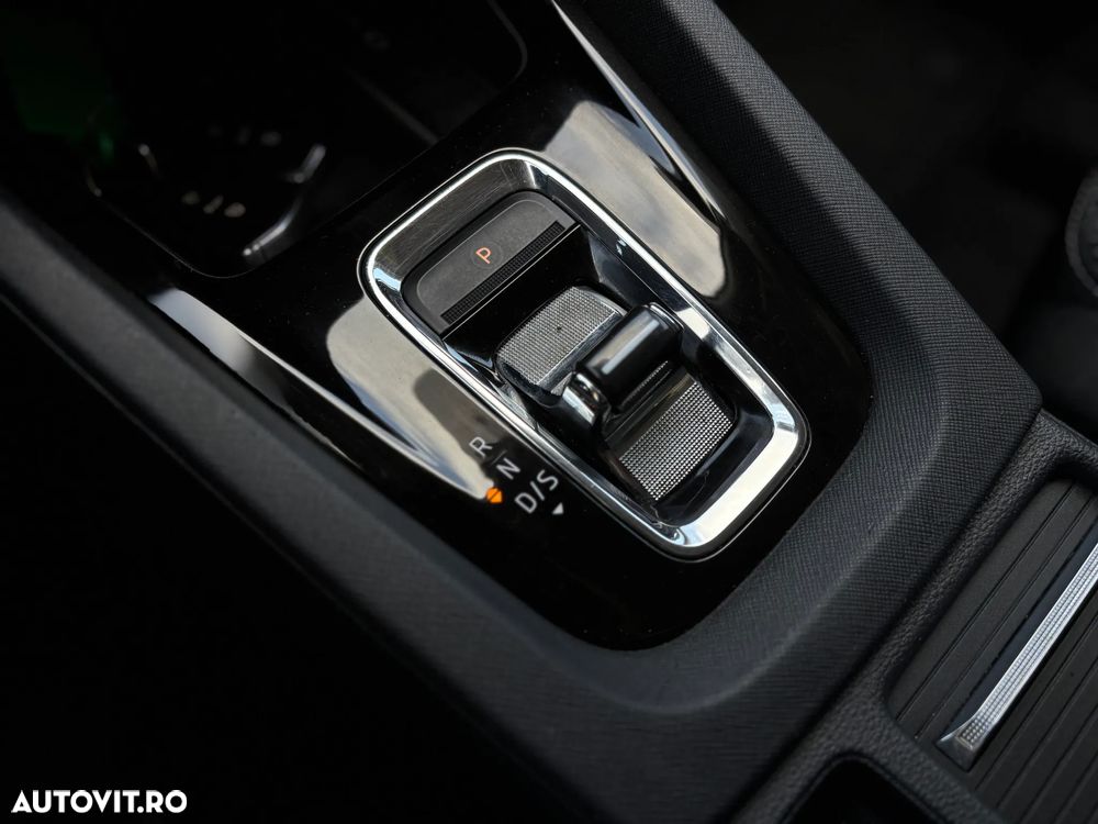 Skoda Octavia 2.0 TDI DSG Ambition - 24