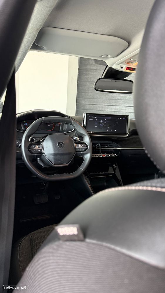 Peugeot 208 1.2 Hybrid Allure e-DCS6 - 9