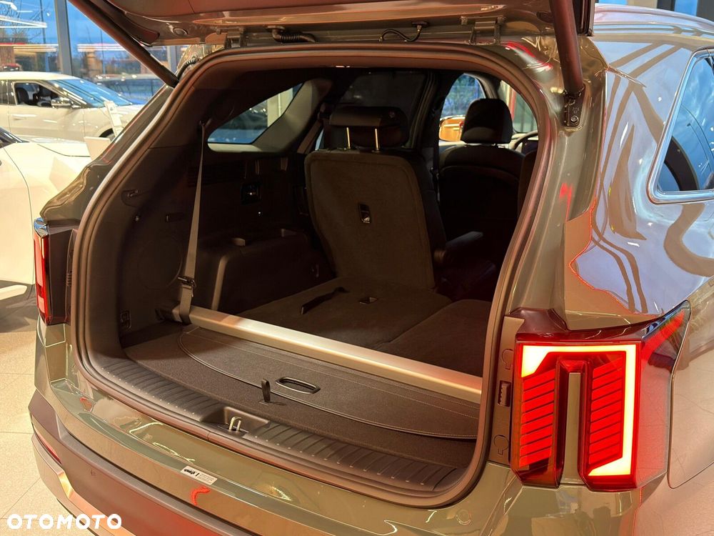 Kia Sorento - 7
