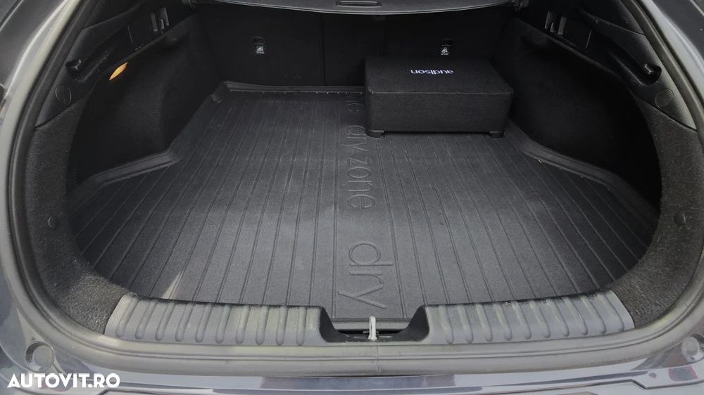Kia Pro Ceed 1.6 T-GDI GT - 19