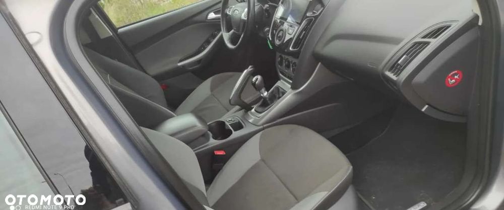 Ford Focus SW 1.6 TDCi DPF Titanium - 20