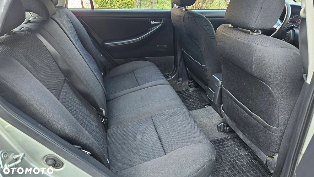 Toyota Corolla 1.4 VVT-i Terra - 11