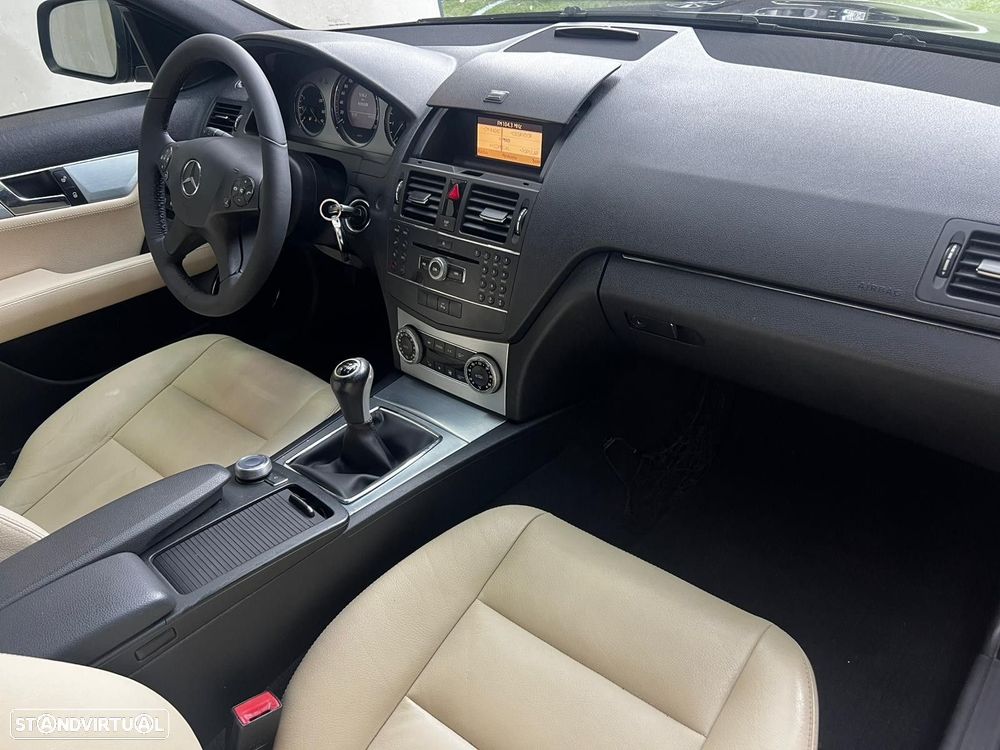 Mercedes-Benz C 220 CDi Avantgarde BlueEfficiency - 13