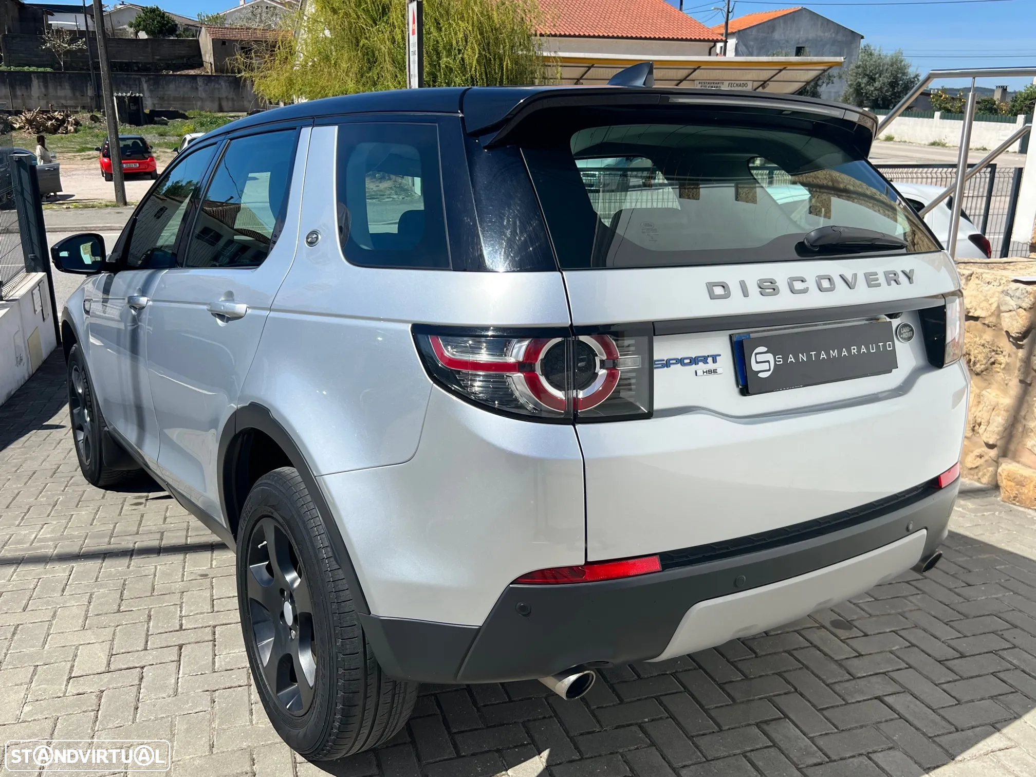 Land Rover Discovery Sport 2.0 eD4 HSE - 7
