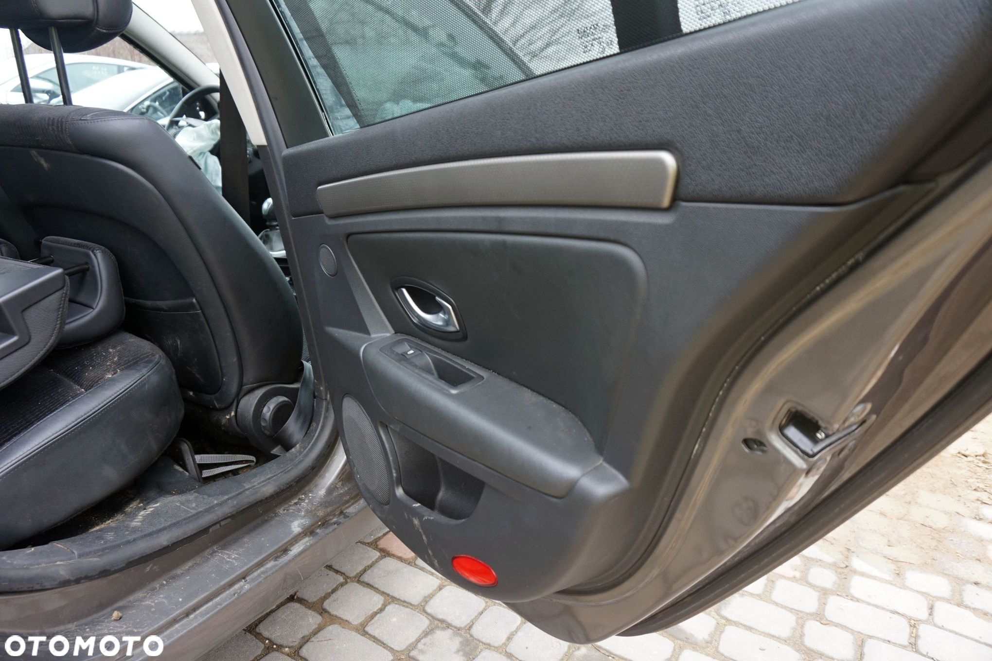 DRZWI TYLNE PRAWE LAGUNA III PH1 KOMBI TEKND  SZARY RENAULT 2007-2012 - 7