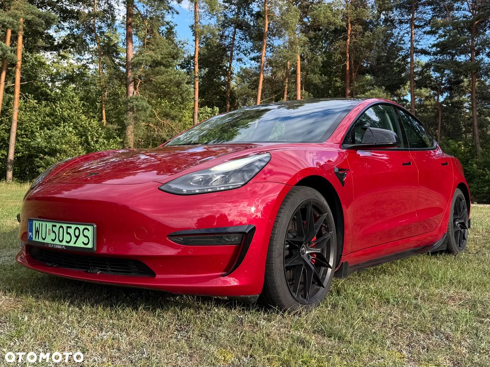Tesla Model 3 - 12