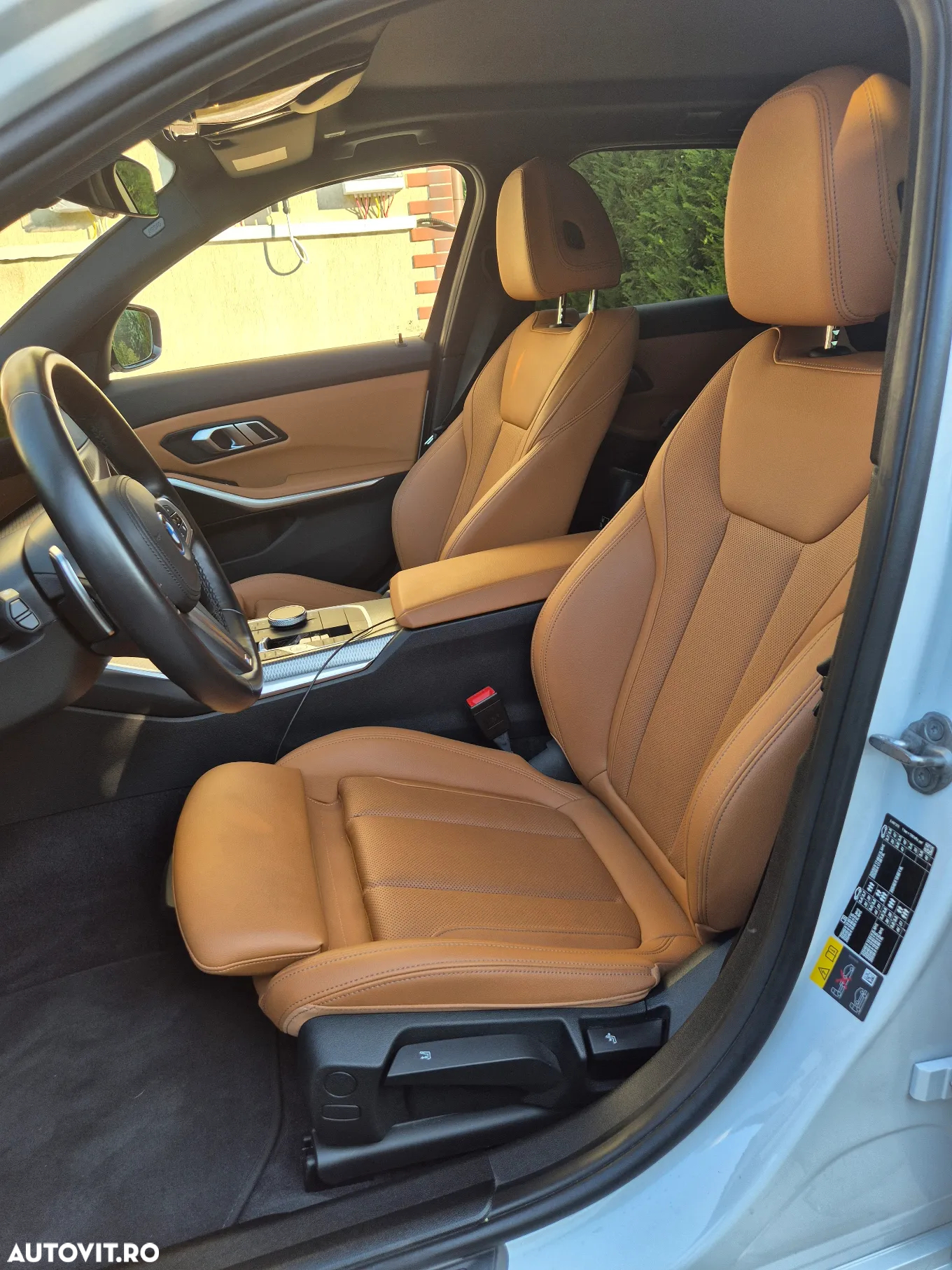 BMW Seria 3 330e xDrive AT PHEV - 12