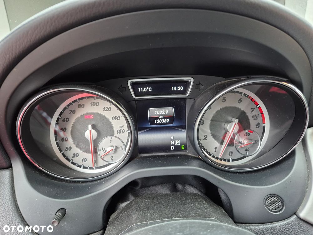 Mercedes-Benz CLA 250 7G-DCT AMG Line - 10