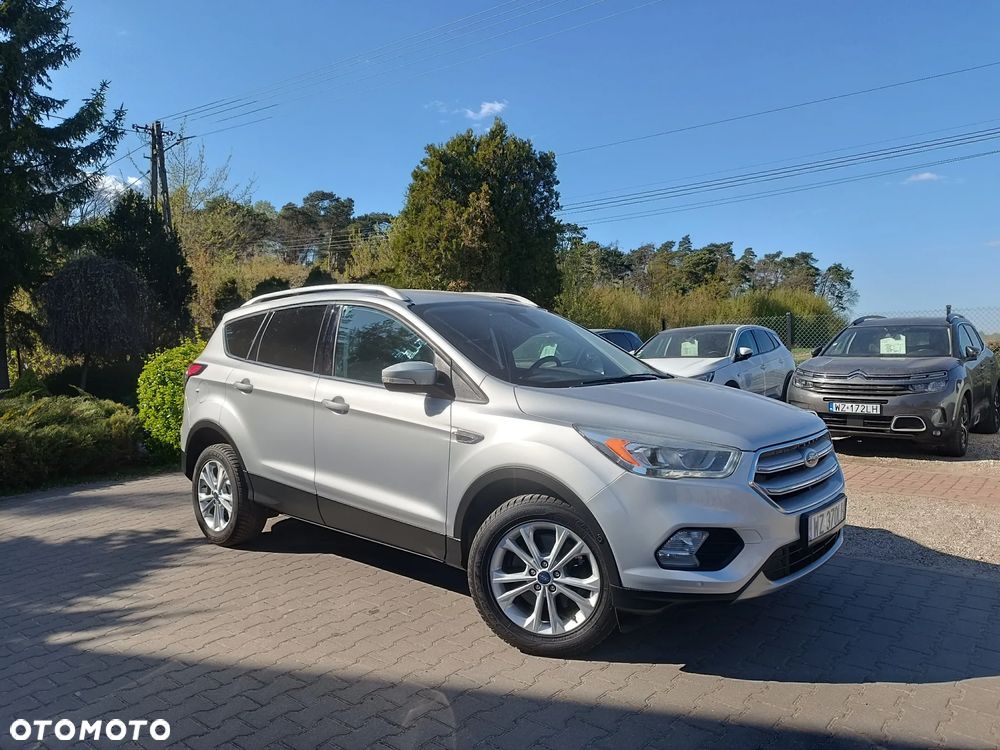 Ford Kuga 2.0 TDCi 4x2 Titanium - 4