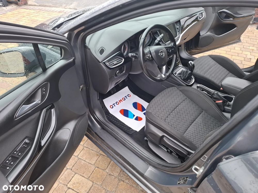 Opel Astra 1.6 CDTI Enjoy S&S - 9
