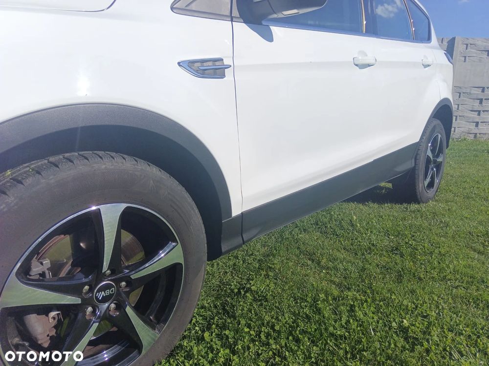 Ford Kuga 2.0 TDCi FWD Edition - 3