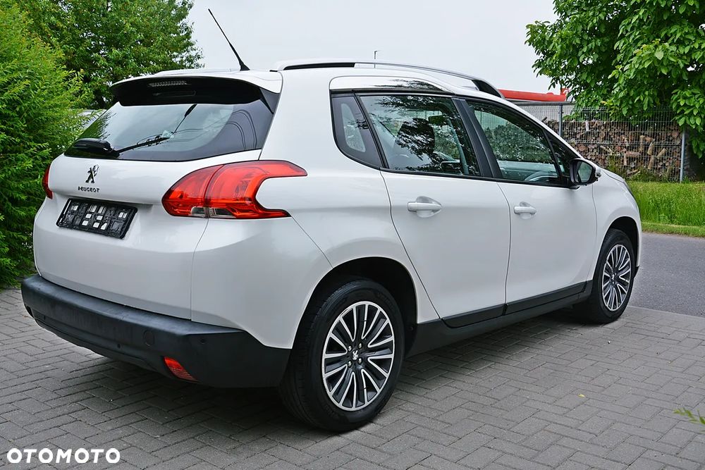 Peugeot 2008 120 VTI Allure - 11