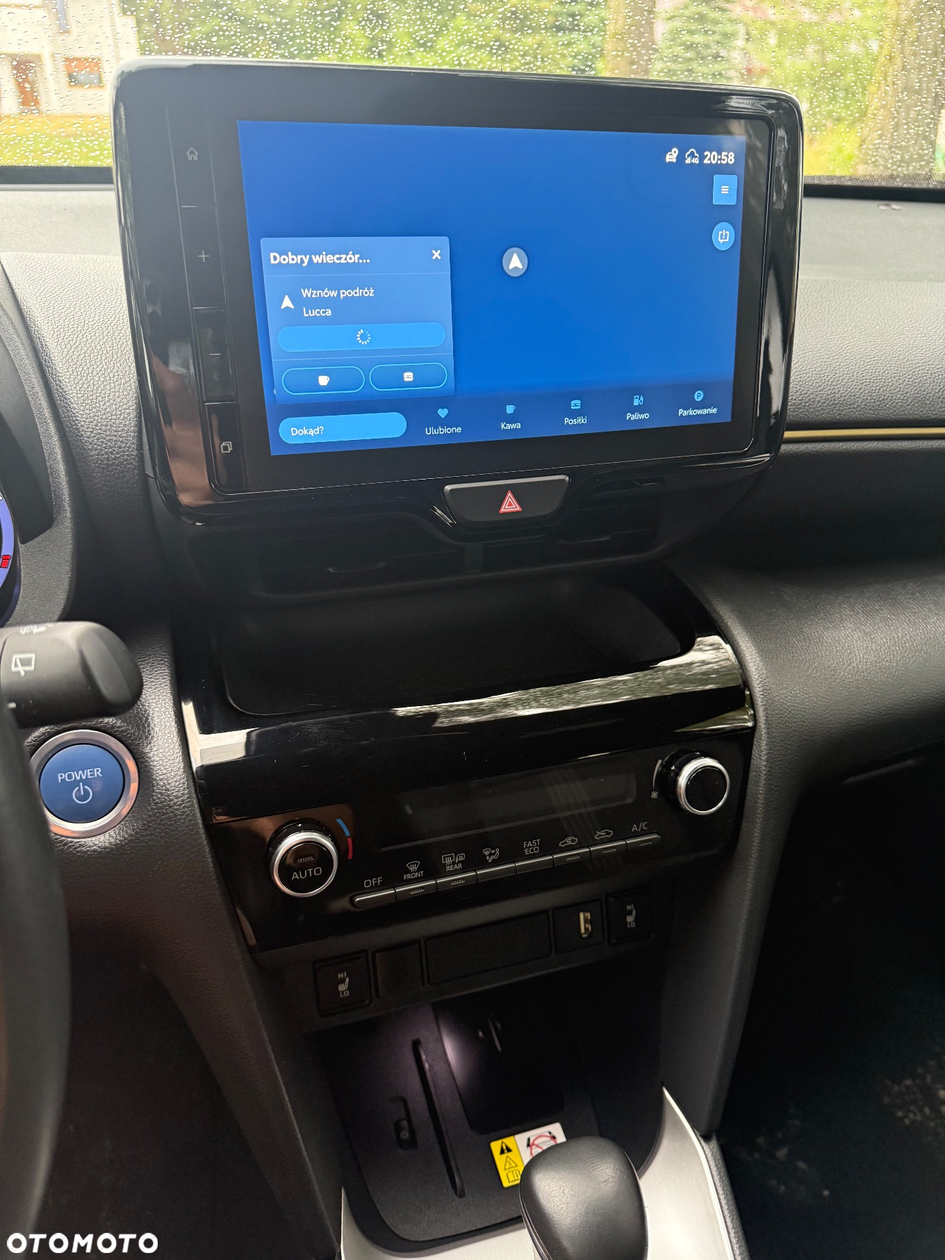 Toyota Yaris Cross Hybrid 1.5 Executive - 12