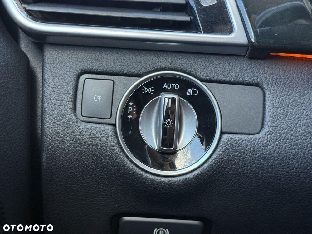 Mercedes-Benz GLE - 26