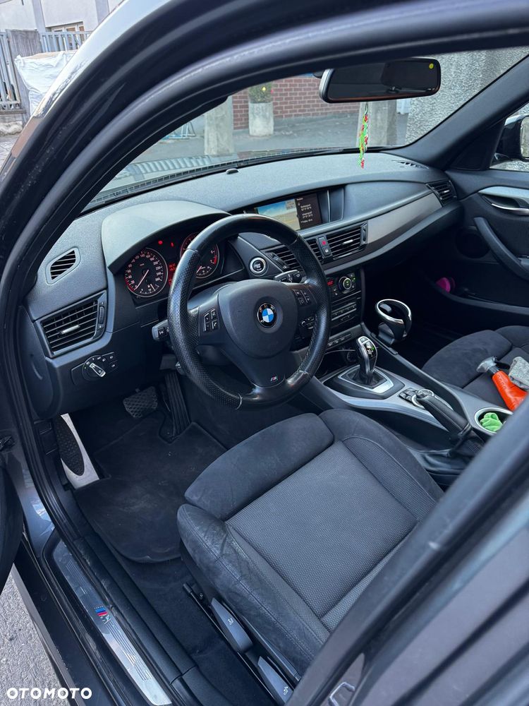 BMW X1 xDrive20i - 19
