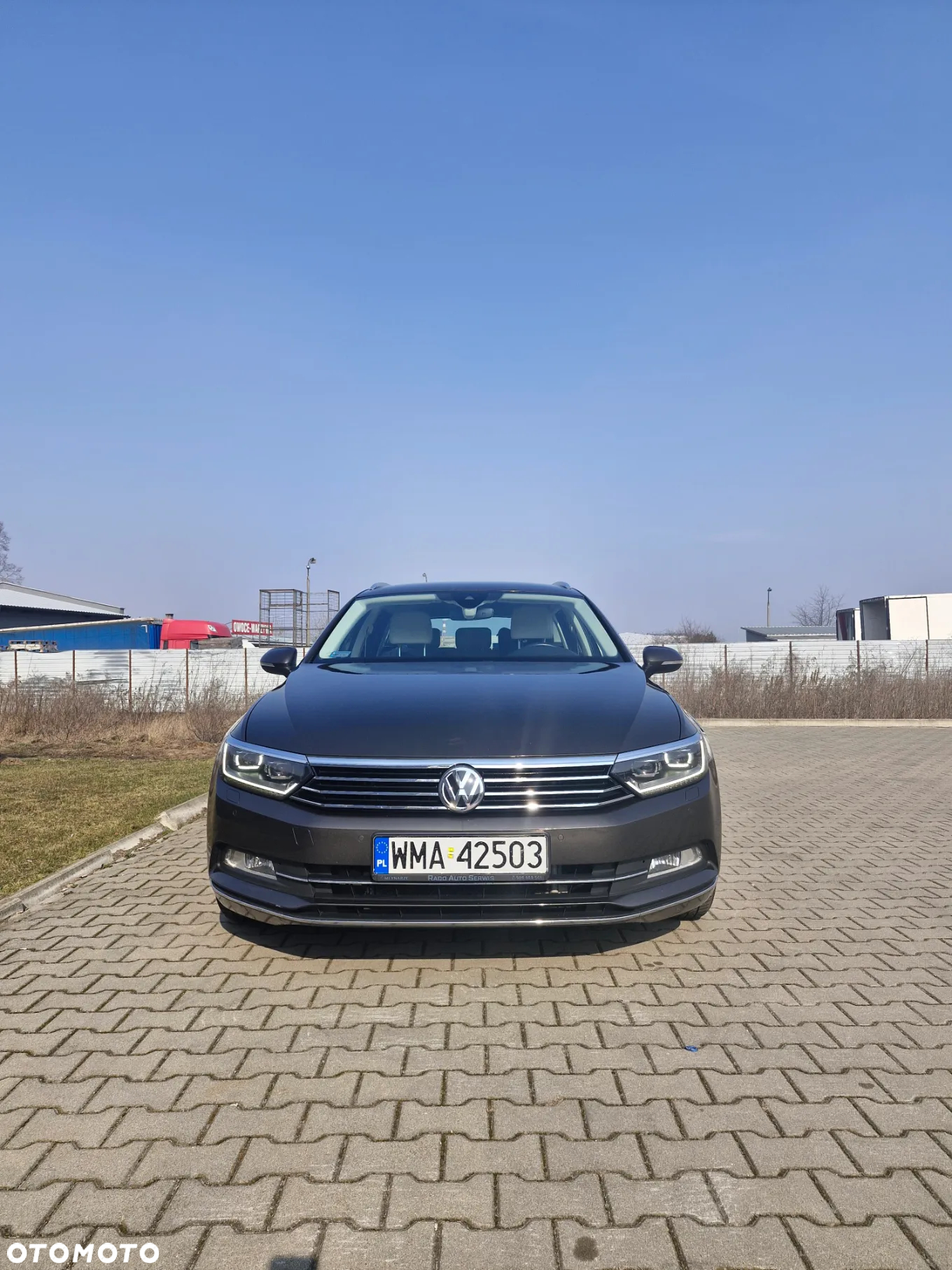 Volkswagen Passat - 3