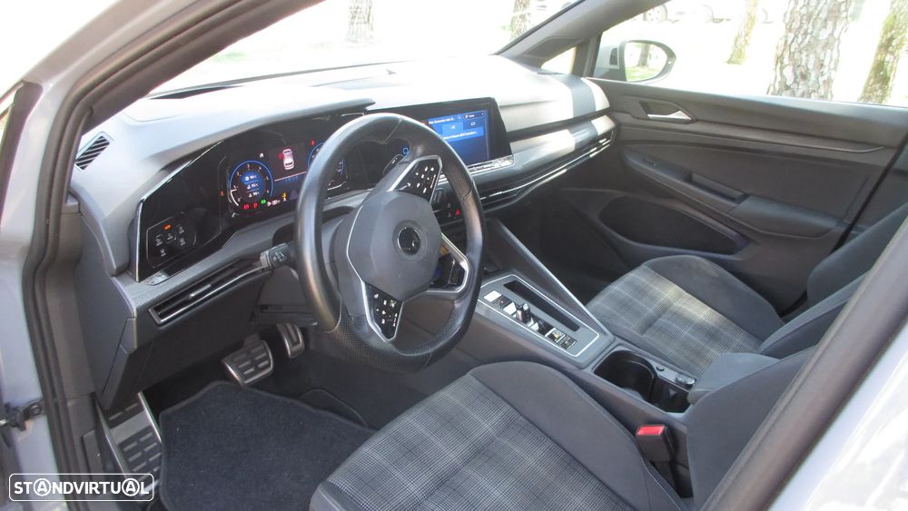 VW Golf 2.0 TDI GTD DSG - 6