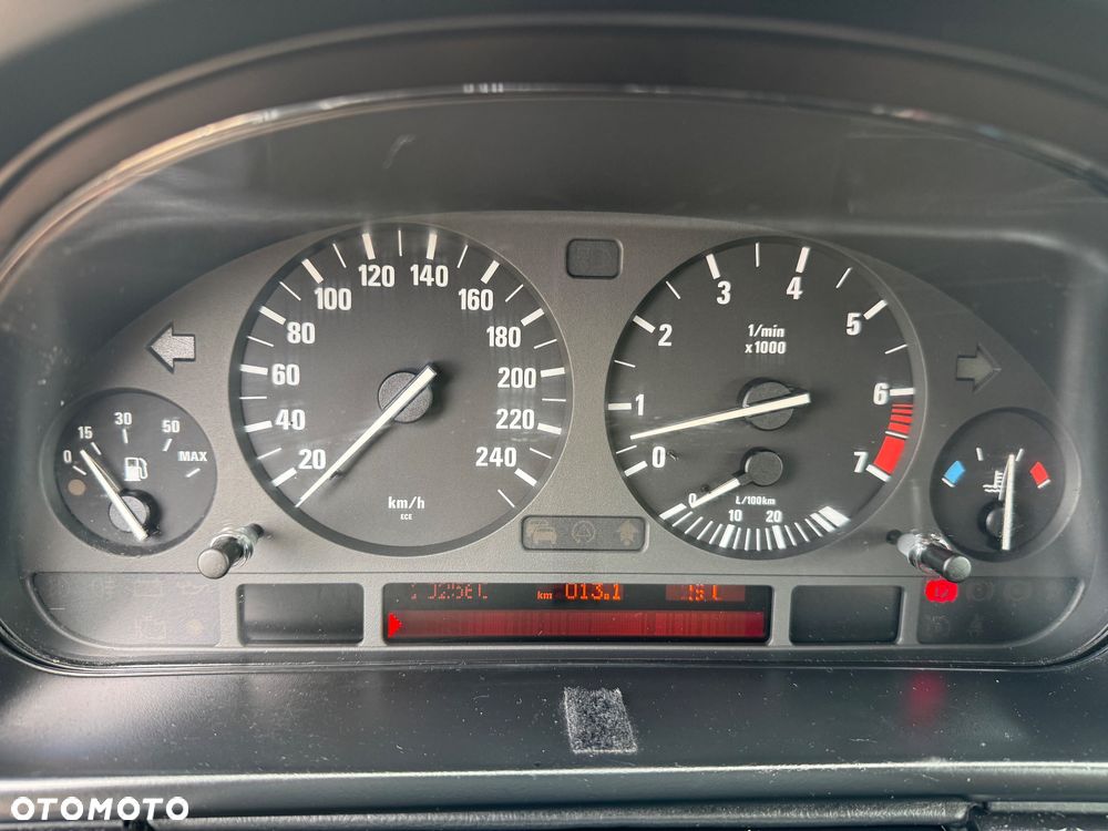 BMW Seria 5 - 24