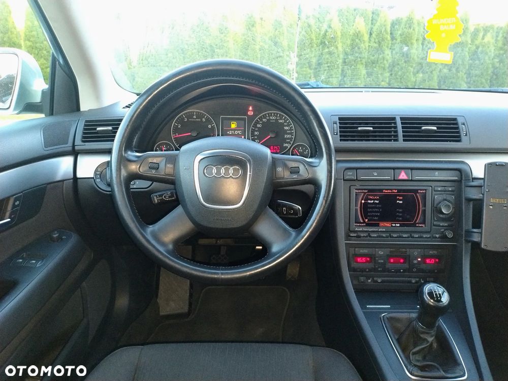 Audi A4 Avant - 24