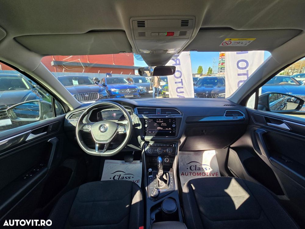 Volkswagen Tiguan - 13