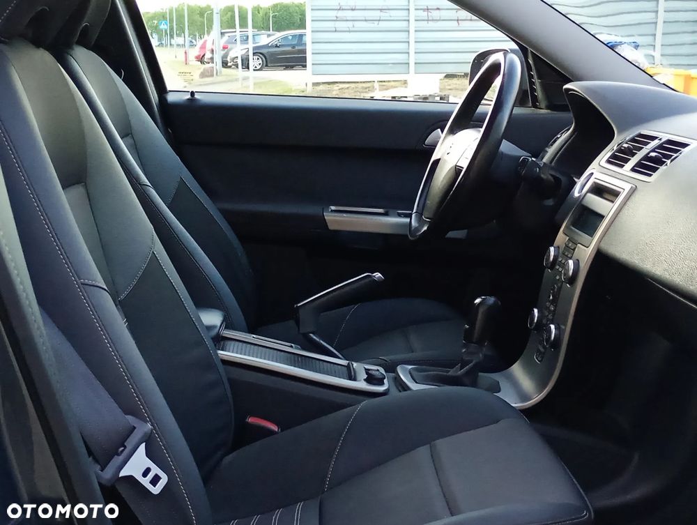 Volvo V50 2.0D R-Design Summum - 17