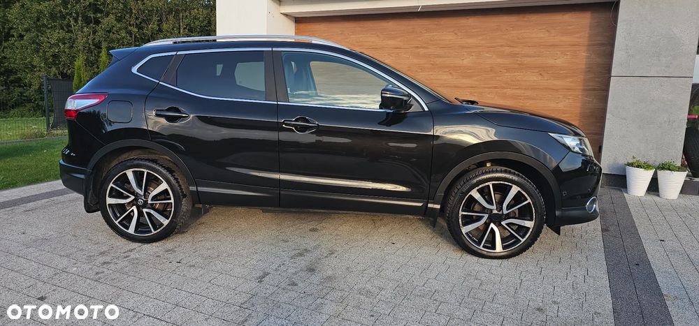 Nissan Qashqai 1.6 dCi TEKNA+ - 16