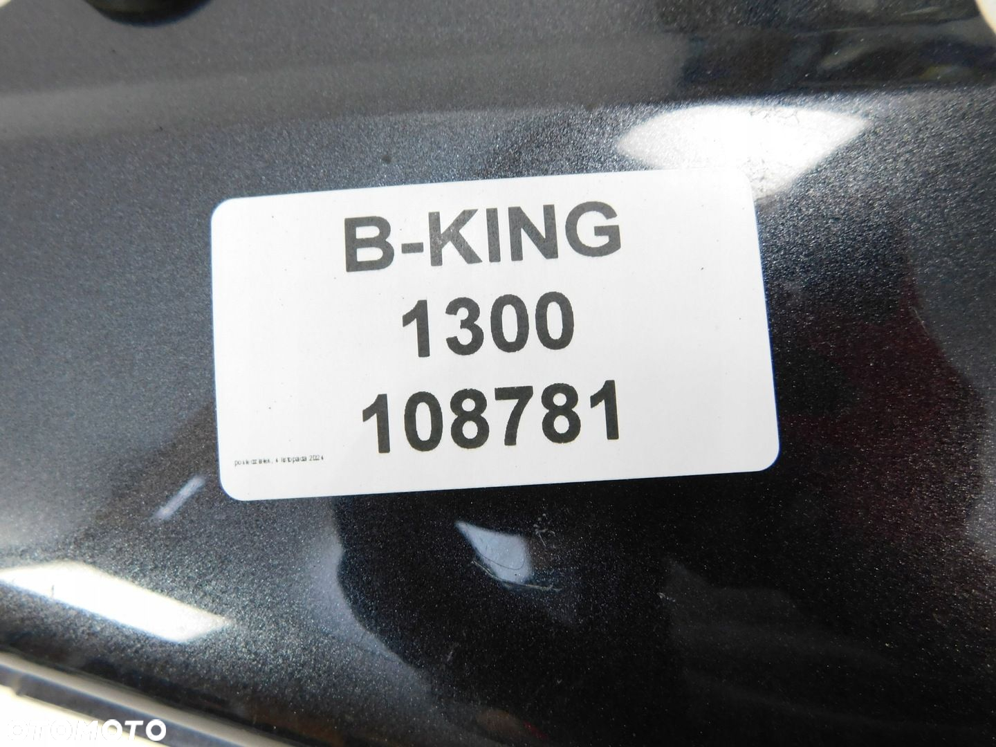 SUZUKI B-KING 1300 WYPEŁNIENIE LEWE - 5
