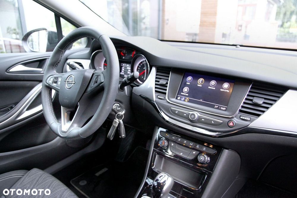 Opel Astra - 16
