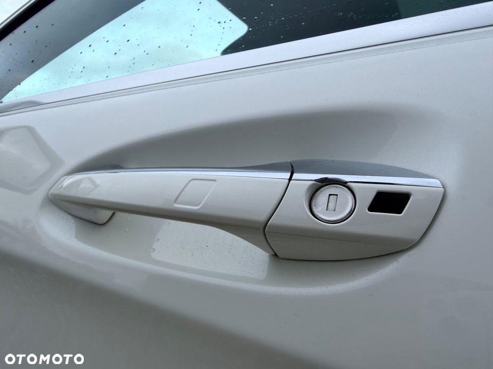 Mercedes-Benz CLS 500 BlueEffICIENCY - 7