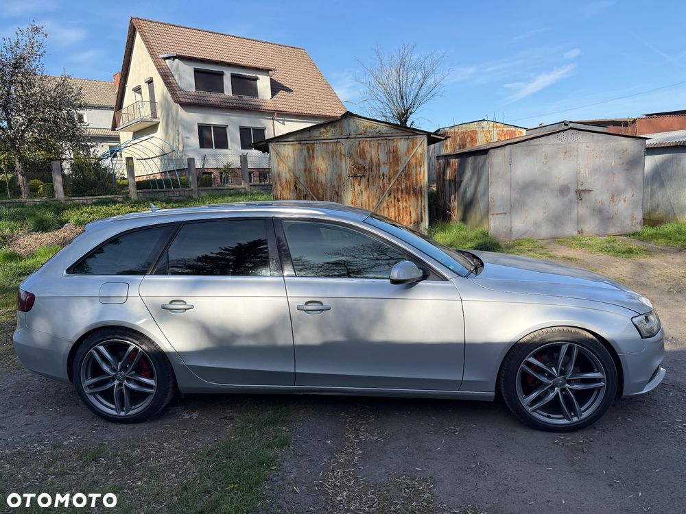 Audi A4 Avant 2.0 TDI Quattro S tronic - 3