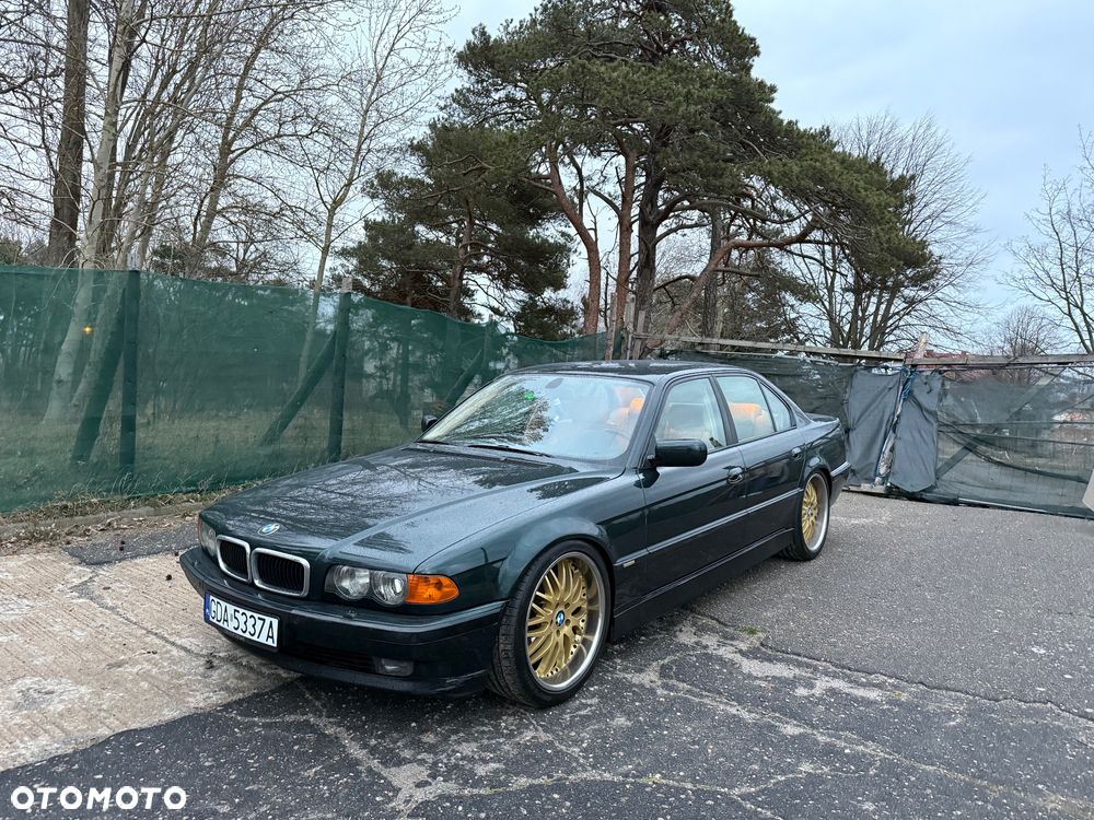 BMW Seria 7 - 4