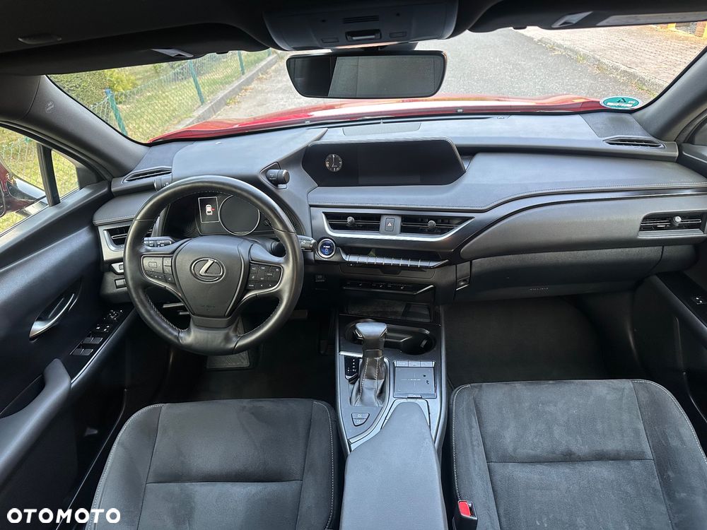Lexus UX 250h Prestige 2WD - 7