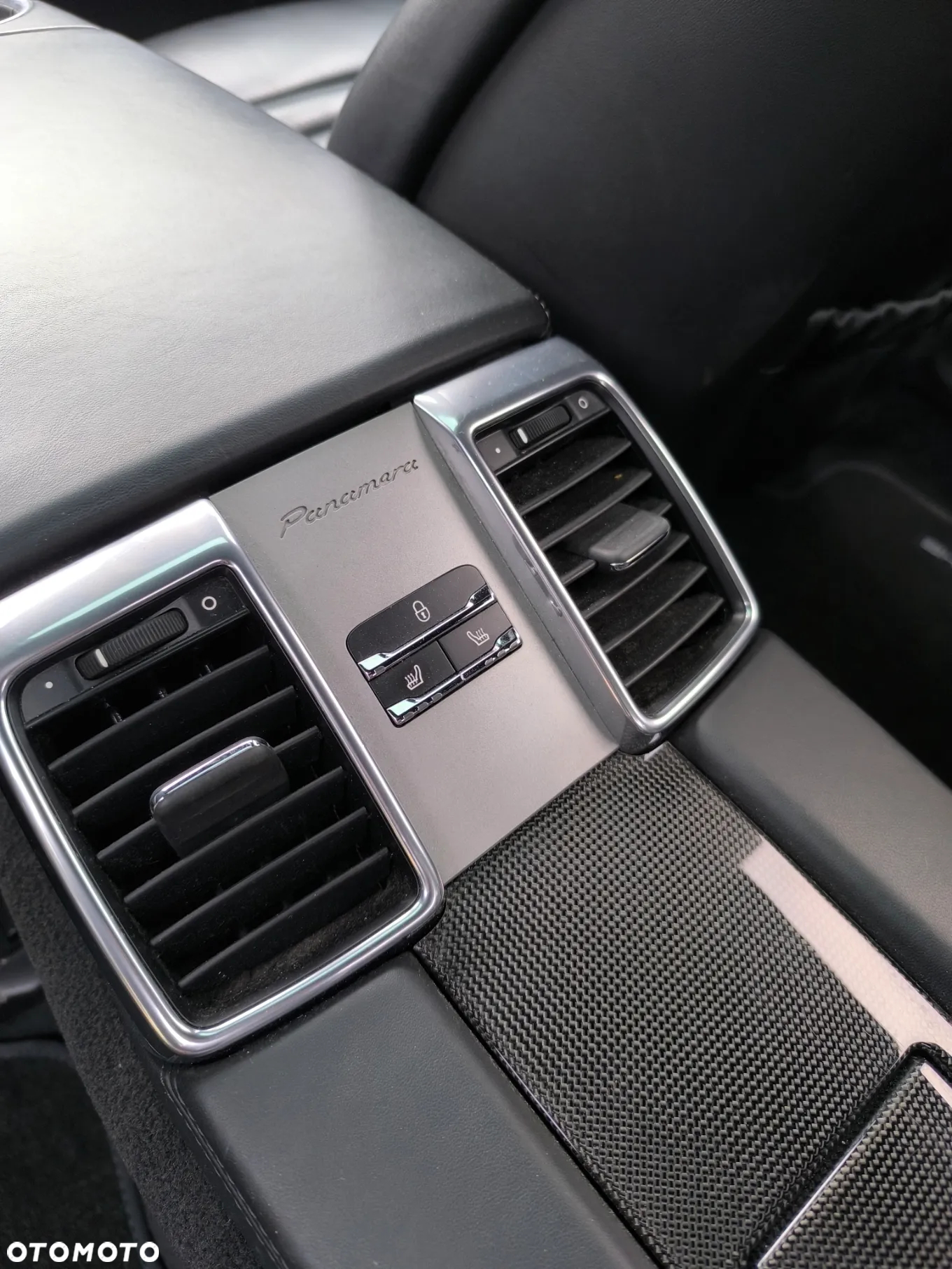 Porsche Panamera Turbo S PDK - 25