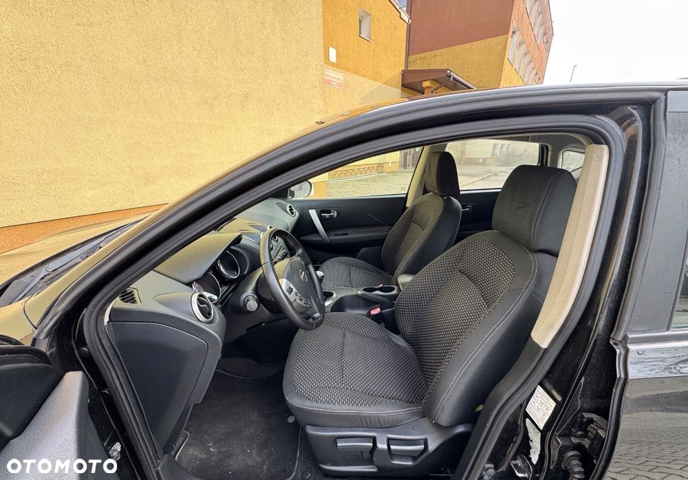 Nissan Qashqai 1.5 dCi DPF acenta - 6