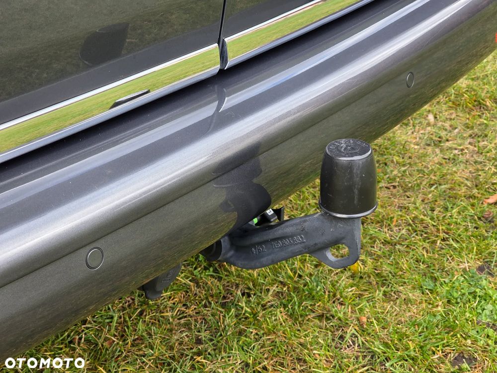 Volkswagen Caravelle 6.1 2.0 TDI L2 Comfortline DSG - 37