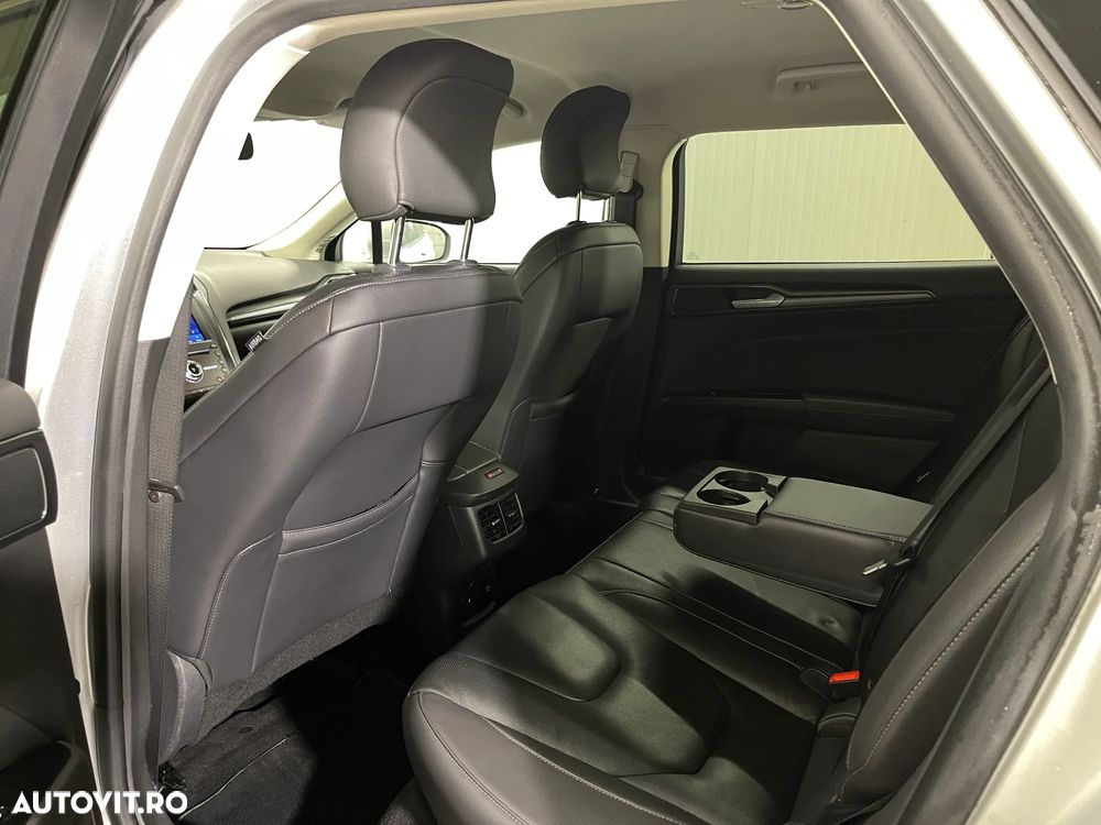 Ford Mondeo 2.0 TDCi Aut. AWD Titanium - 11