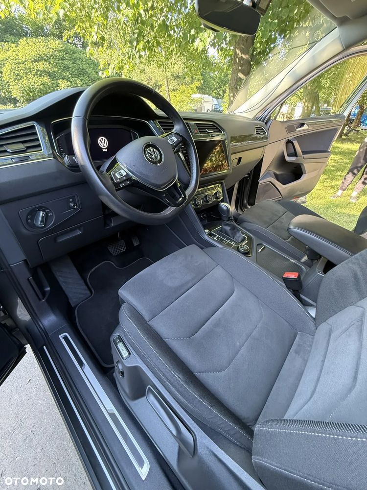 Volkswagen Tiguan Allspace 2.0 TSI 4Mot Highline DSG 7os - 13