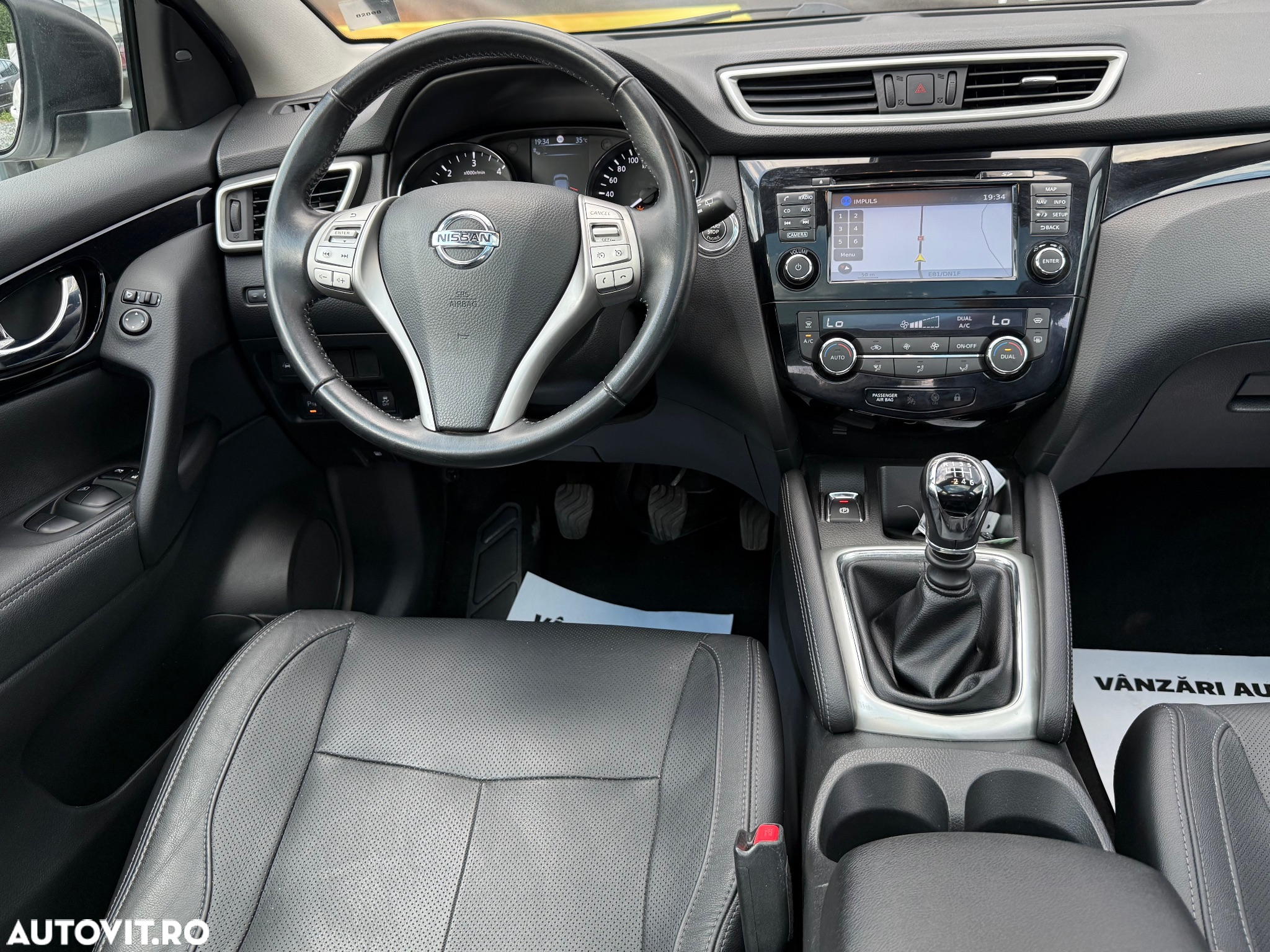 Nissan Qashqai 1.6 DCI Start/Stop Tekna - 27
