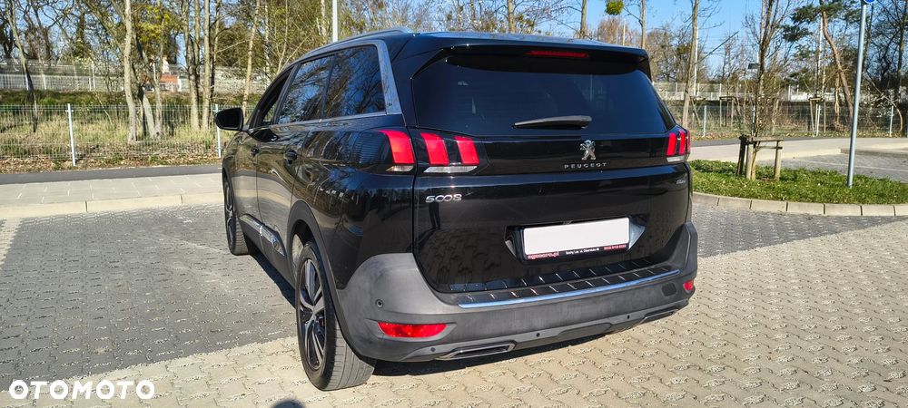 Peugeot 5008 - 6