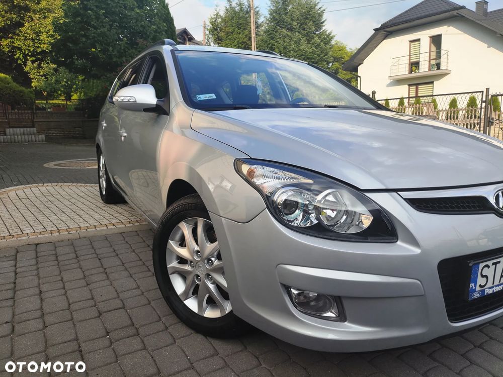 Hyundai i30 i30cw 2.0 Style - 21