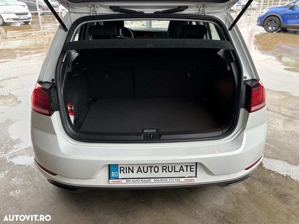 Volkswagen Golf 1.0 TSI Comfortline - 9