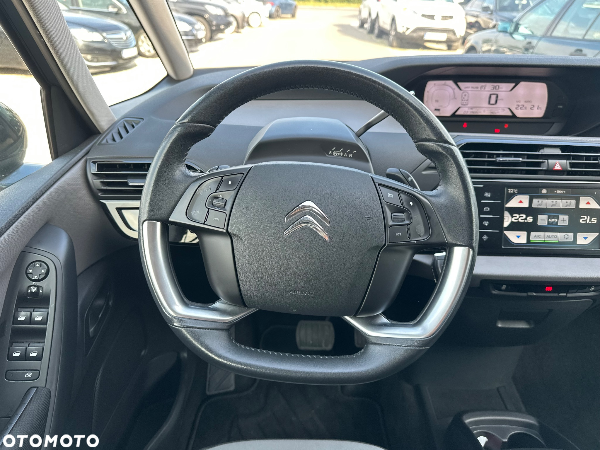 Citroën C4 Grand Picasso 1.6 e-HDi Exclusive ETG6 - 26