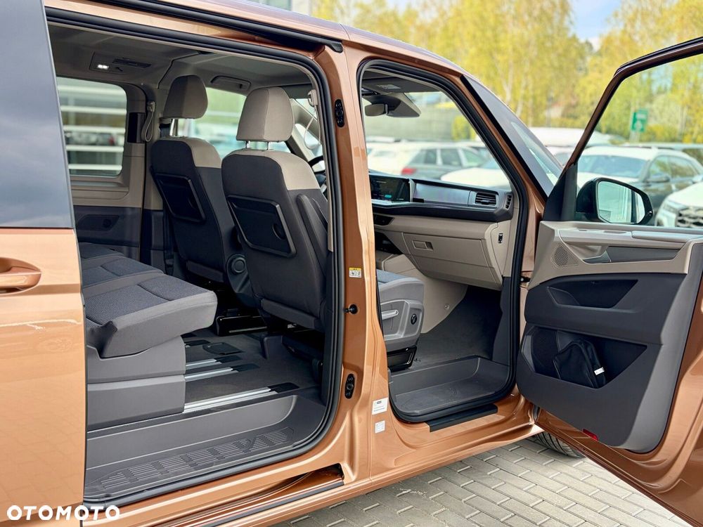 Volkswagen Multivan - 10