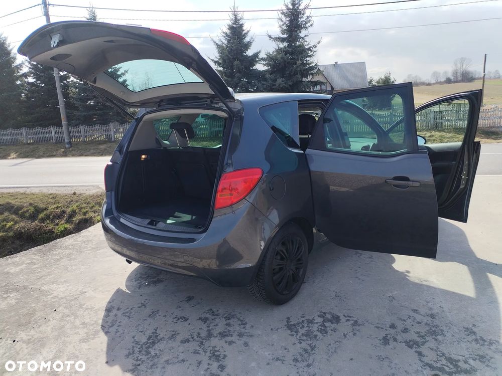 Opel Meriva - 27