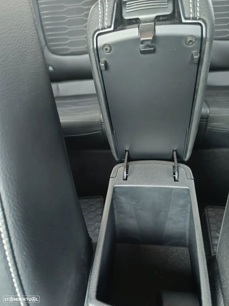 Kia Stonic - 30