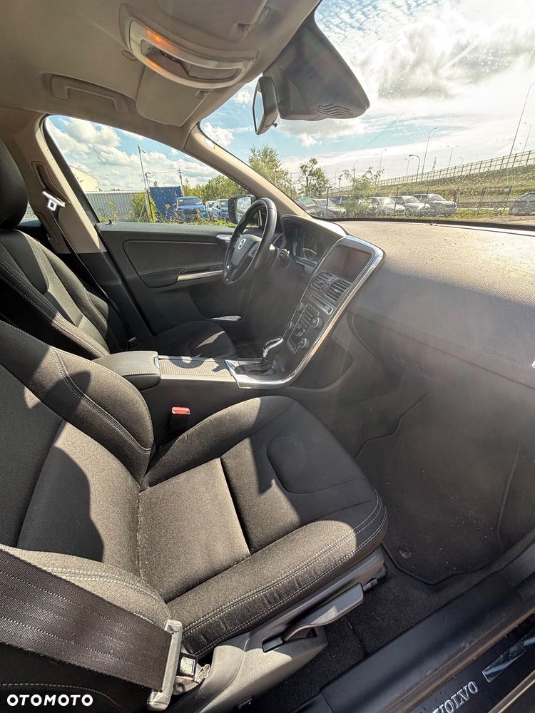 Volvo XC 60 D4 Drive-E Momentum - 15