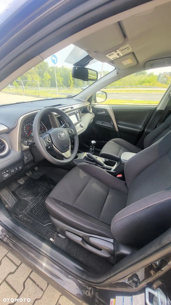Toyota RAV4 2.0 D-4D Premium - 6